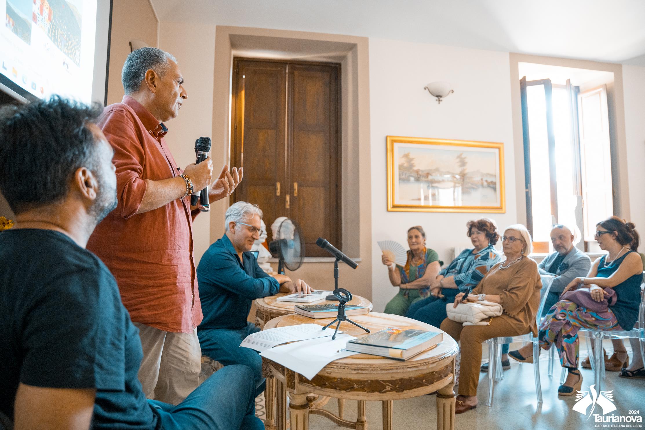 PRESENTAZIONE DI “Oltre il paesaggio” di Salvatore Greco – FOTO